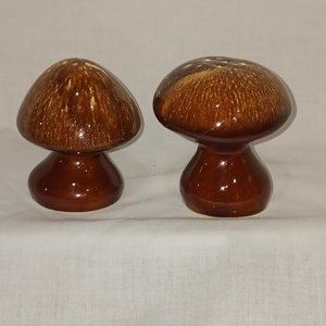Hull salt and pepper